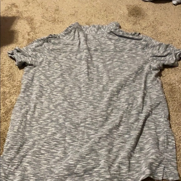 grey collared shit - Picture 2 of 3